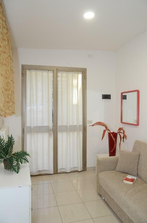 Residence Edera Ρίμινι Εξωτερικό φωτογραφία