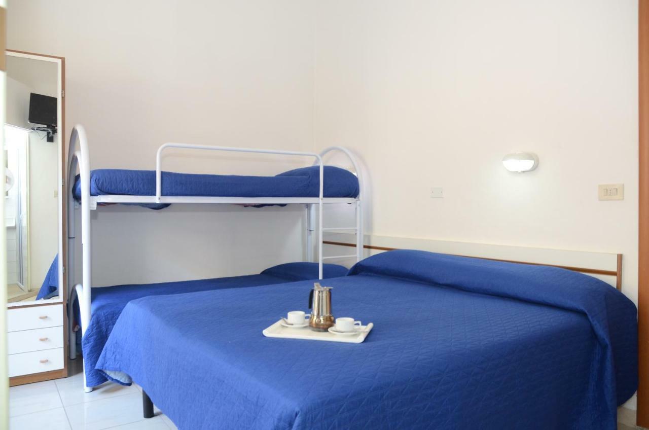 Residence Edera Ρίμινι Εξωτερικό φωτογραφία